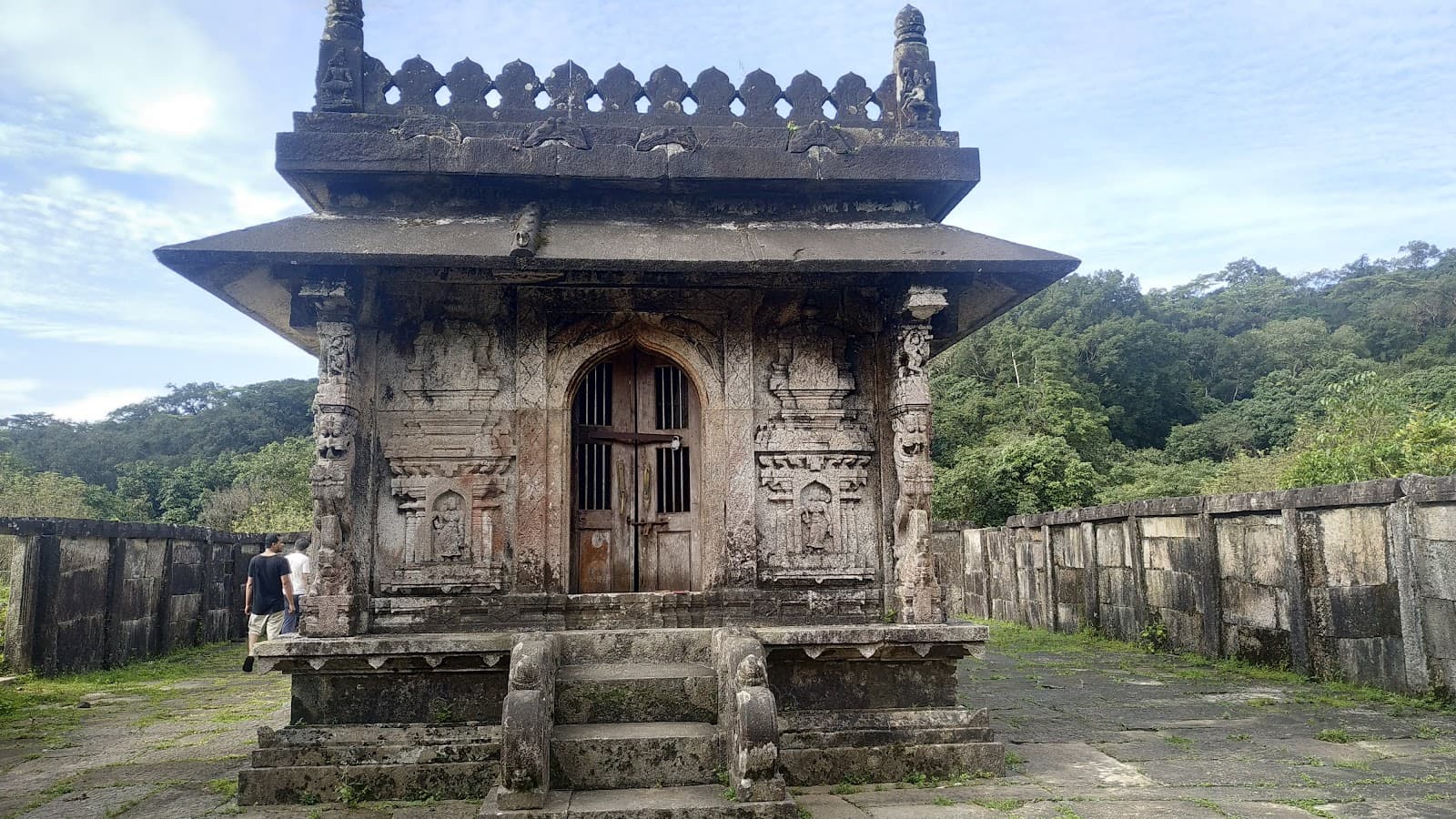 Kavaledurga Fort - Image 1
