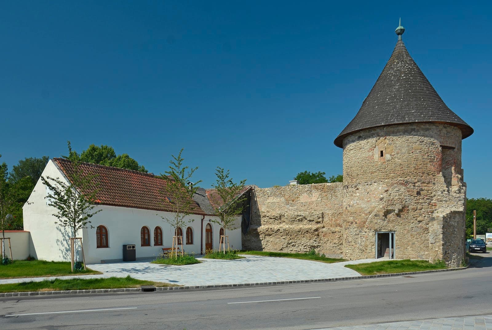 Wienertor City Gate - Image 1