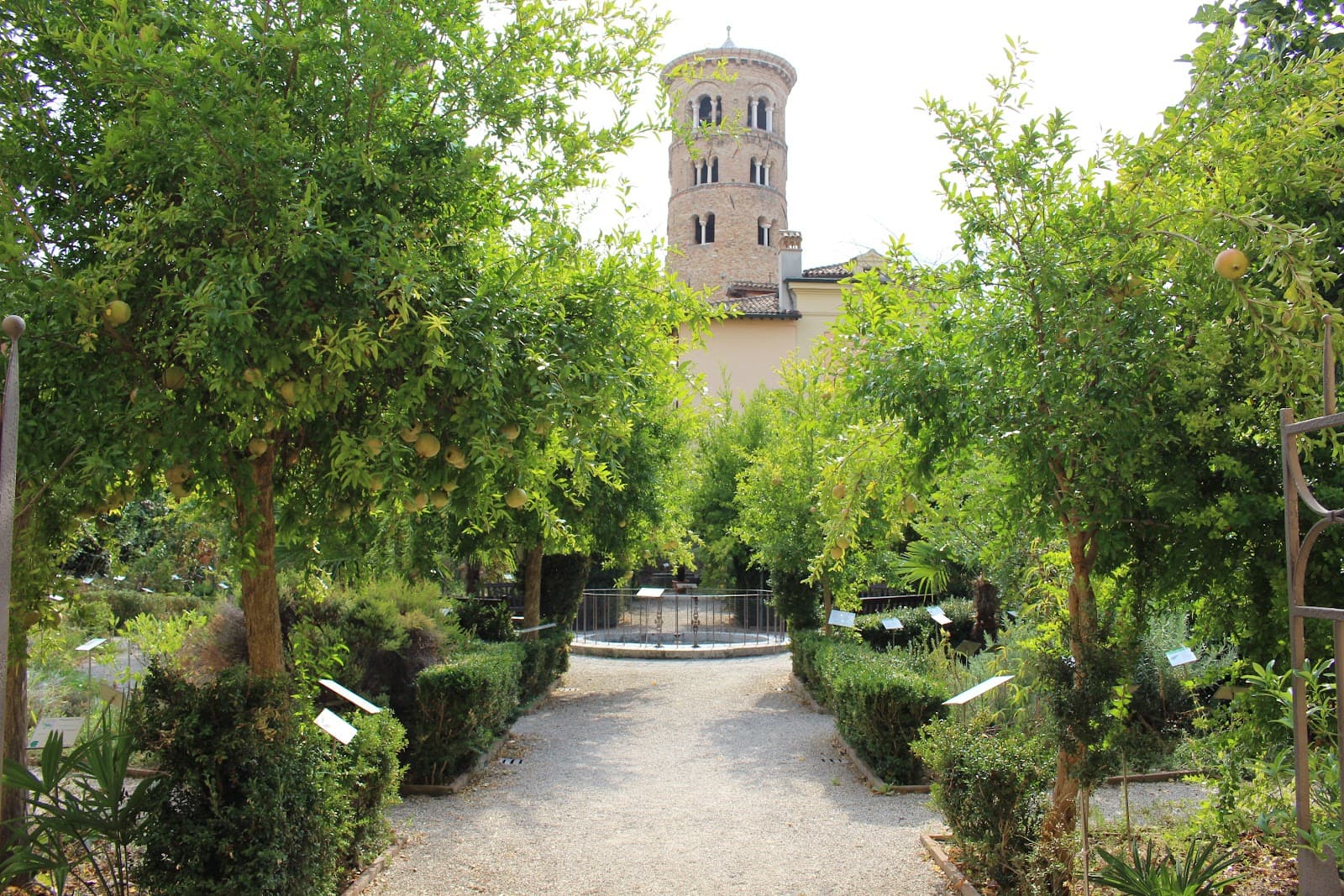 Rasponi Garden Hanging Gardens - Image 1
