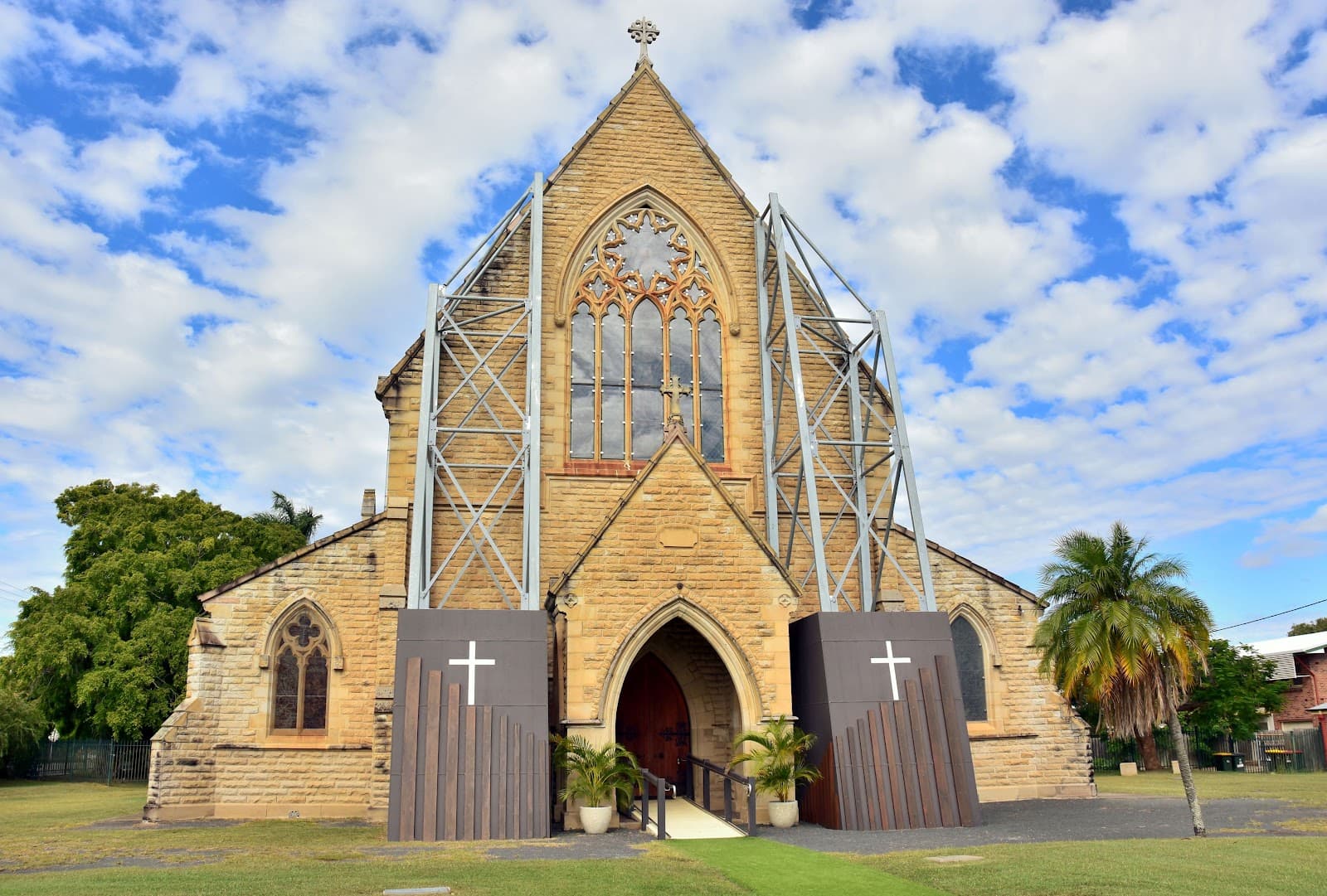 St Paul's Cathedral, Rockhampton - Image 1