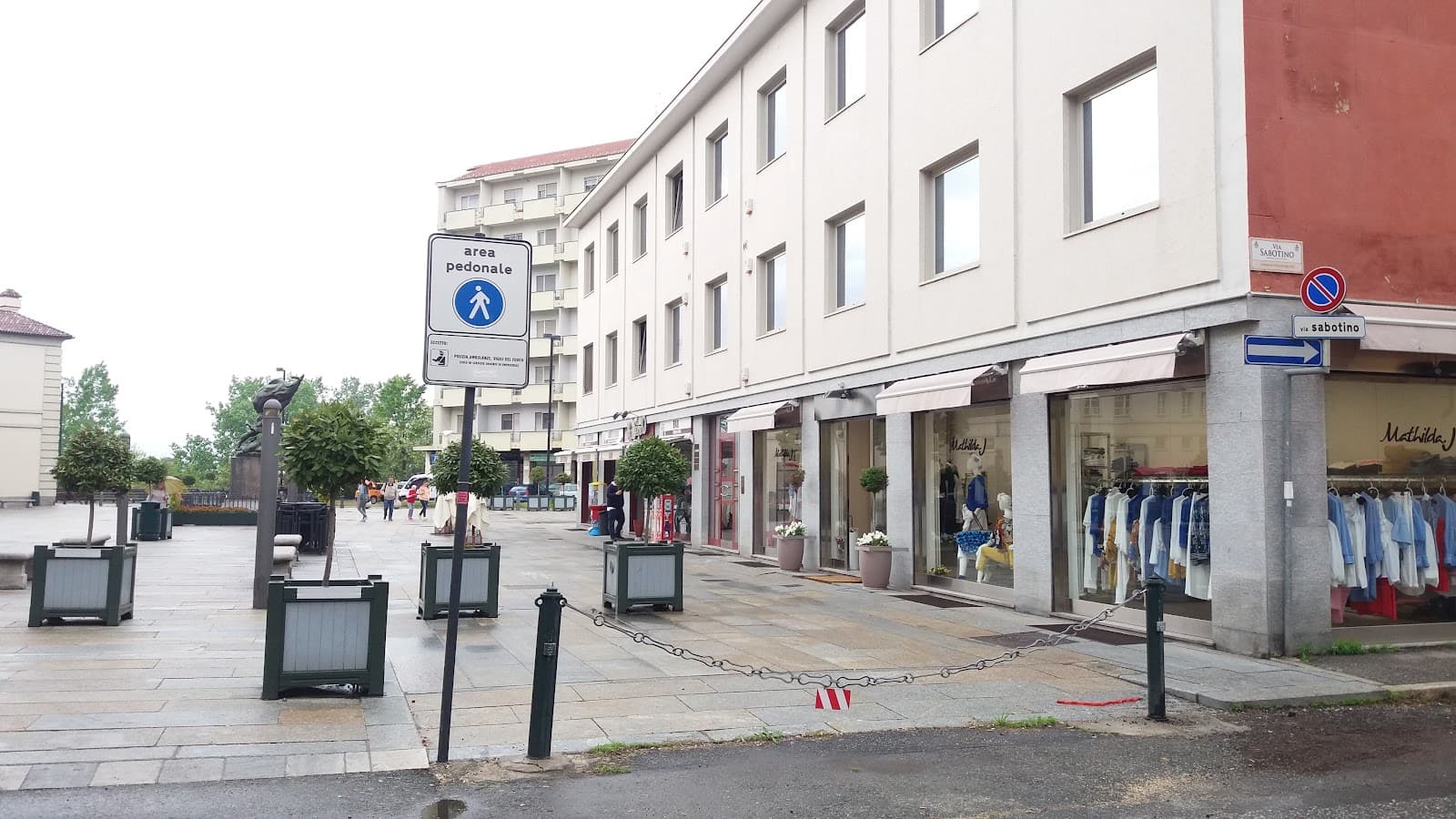 Viale Buridani - Image 1