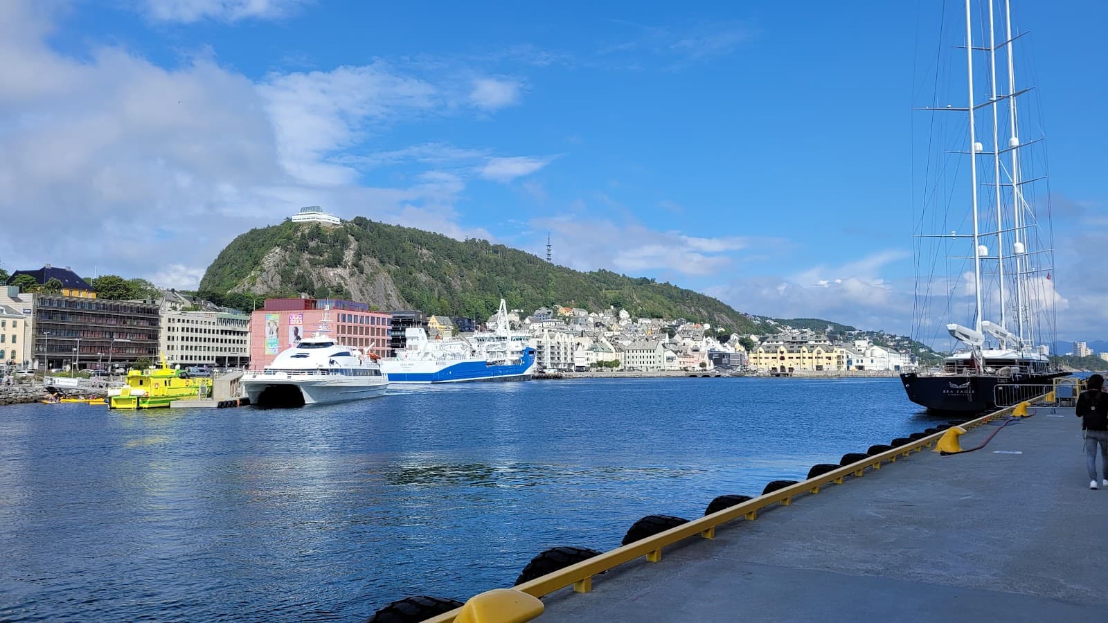 Nørvøya Norway - Image 1