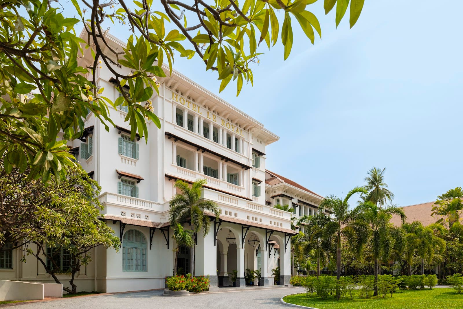 Raffles Hotel Le Royal - Image 1