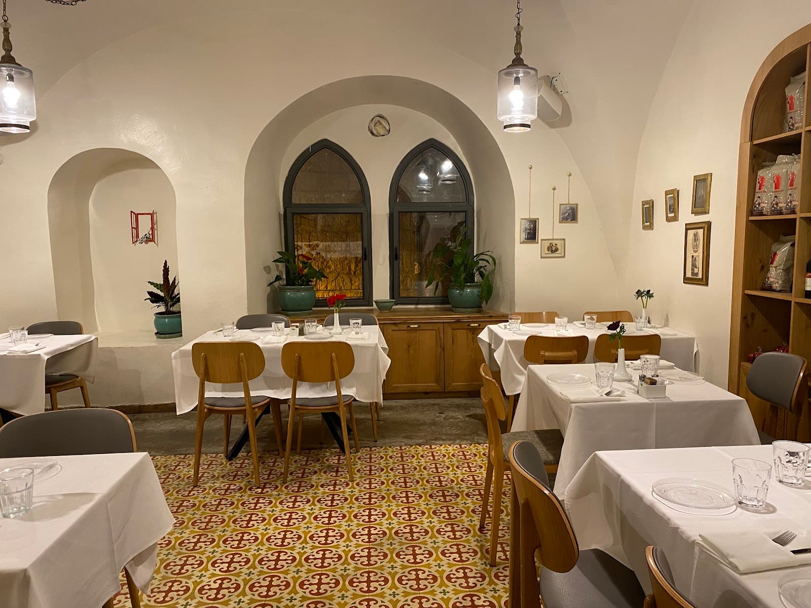 Piccolino Restaurant - Image 1