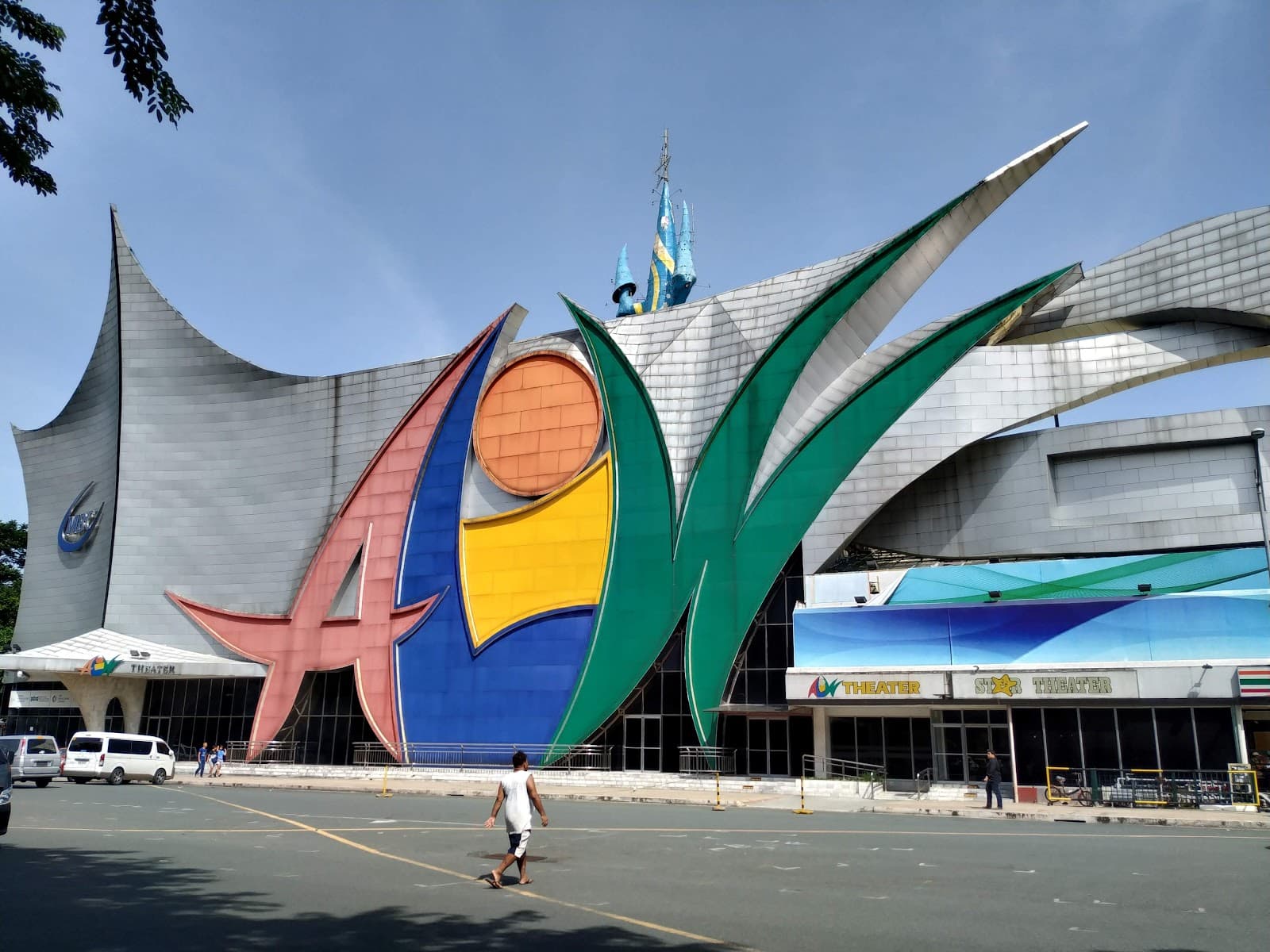 Aliw Theater - Image 1