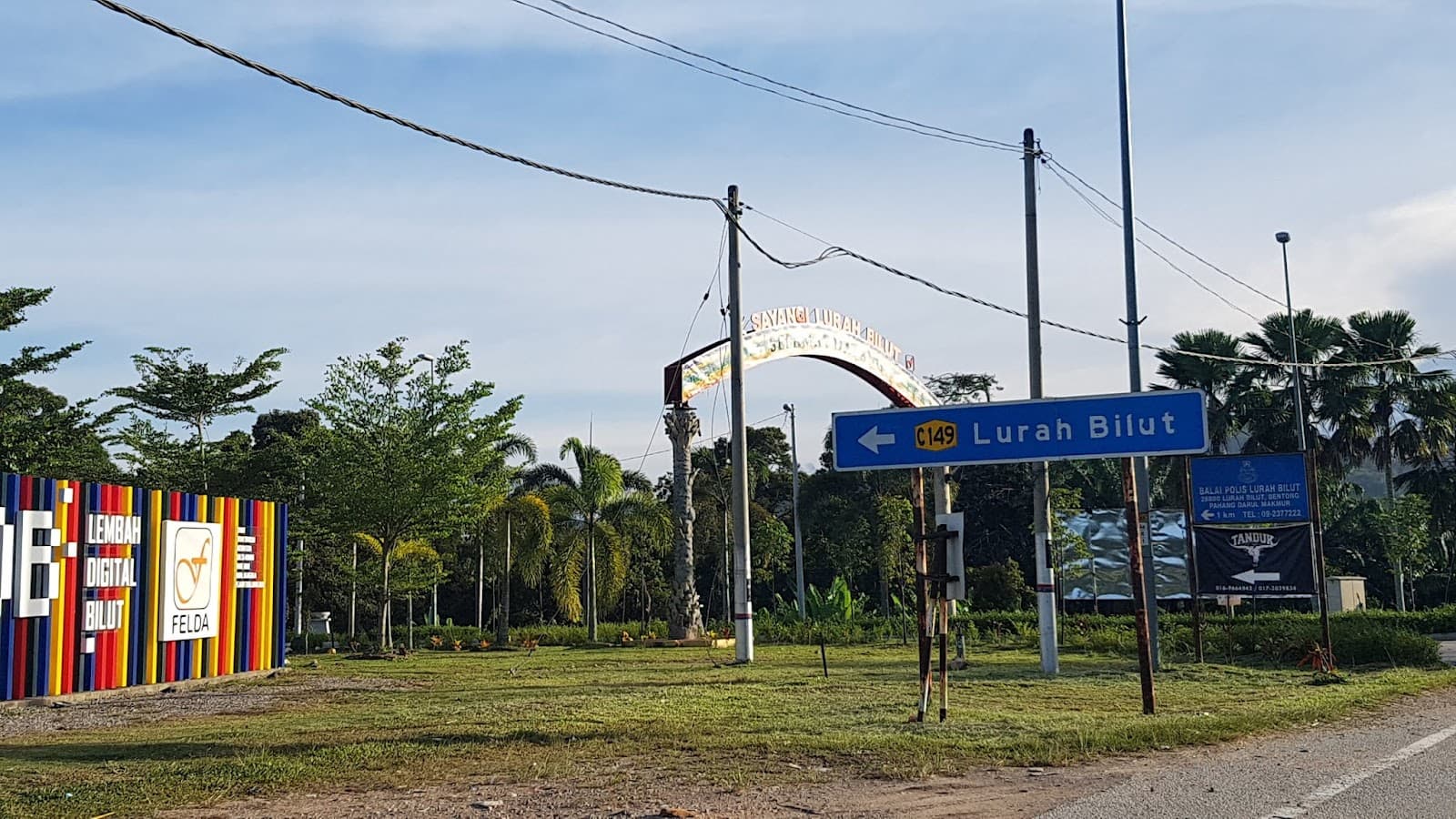 Lurah Bilut (FELDA settlement) - Image 1