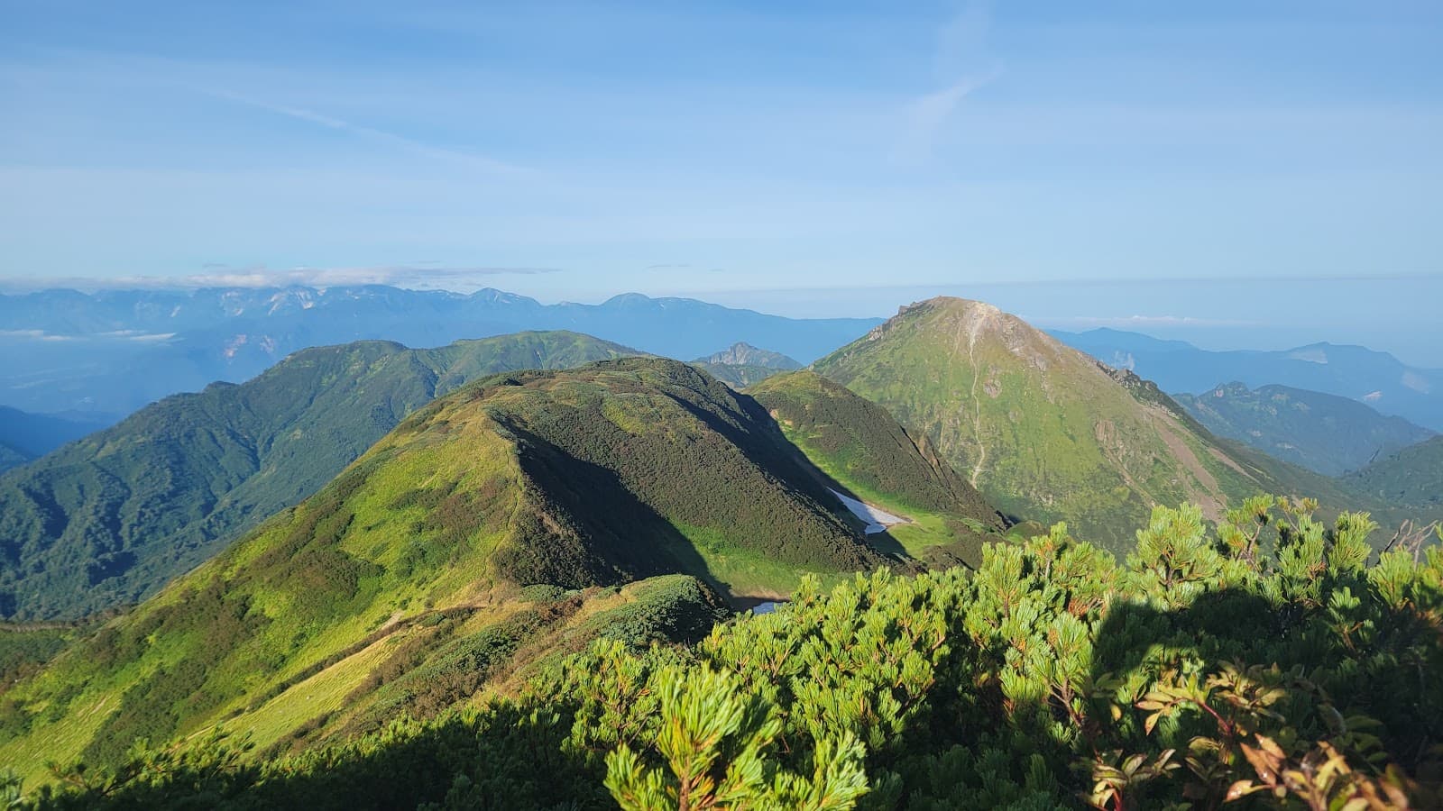 Mount Yakeyama - Image 1