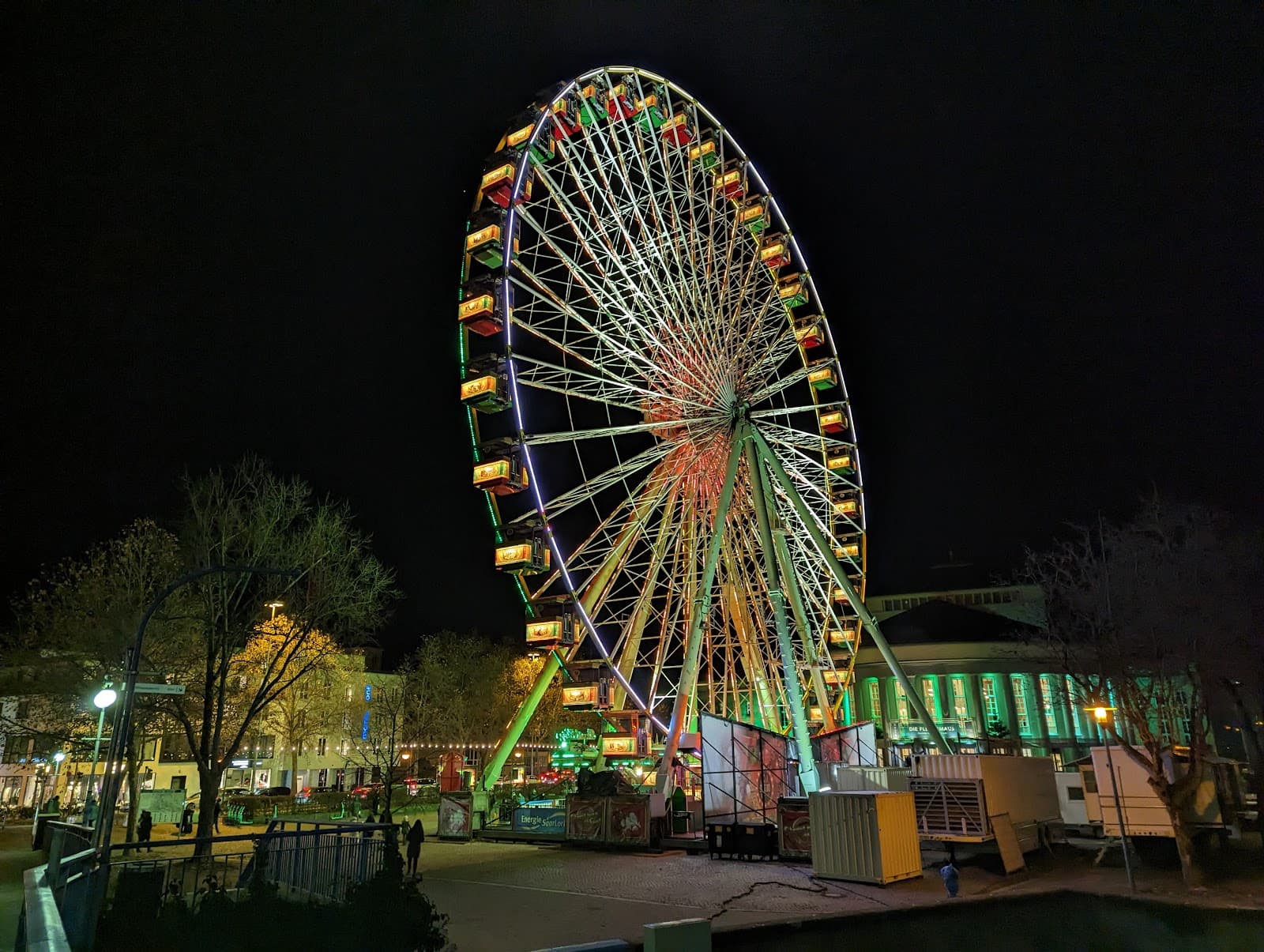 Tbilisser Platz - Image 1