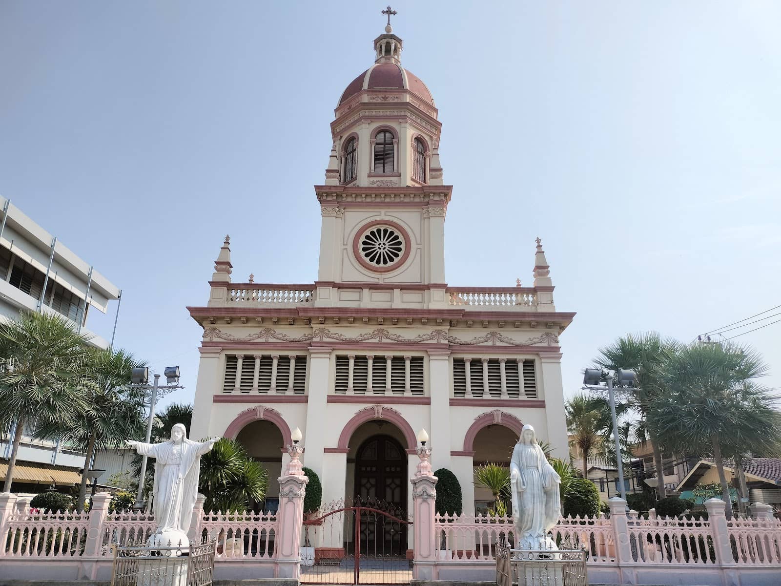 Local Cafes and Shops