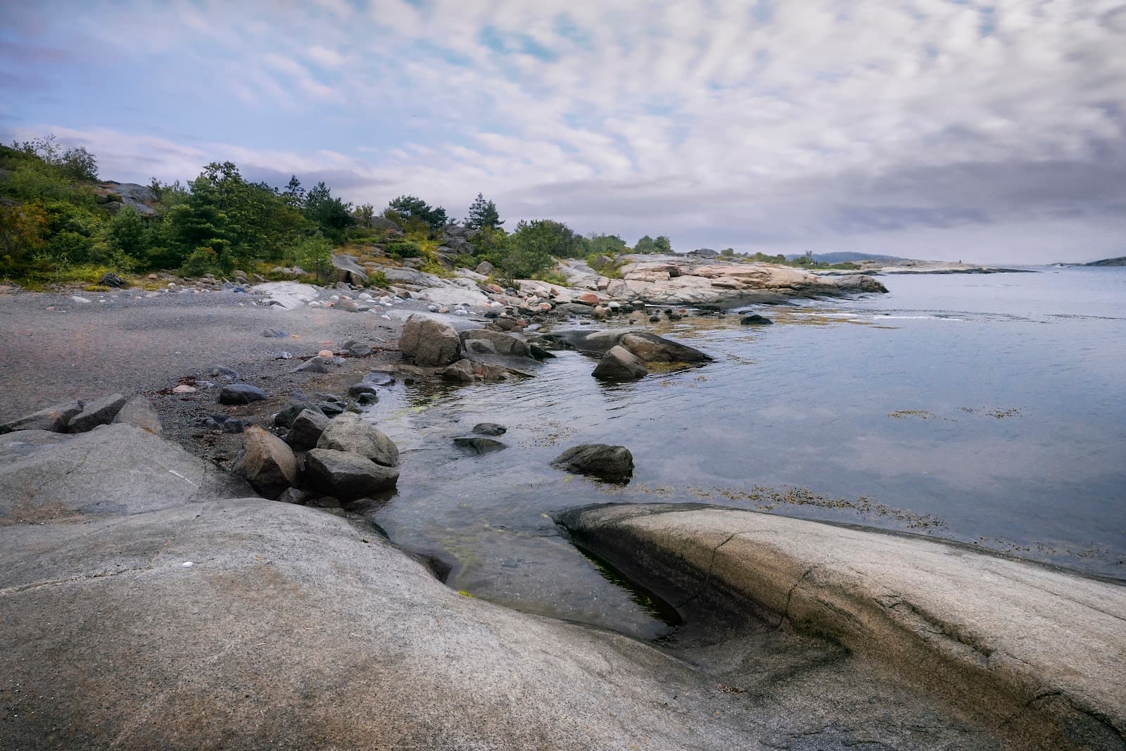 Hvasser Harbor - Image 1