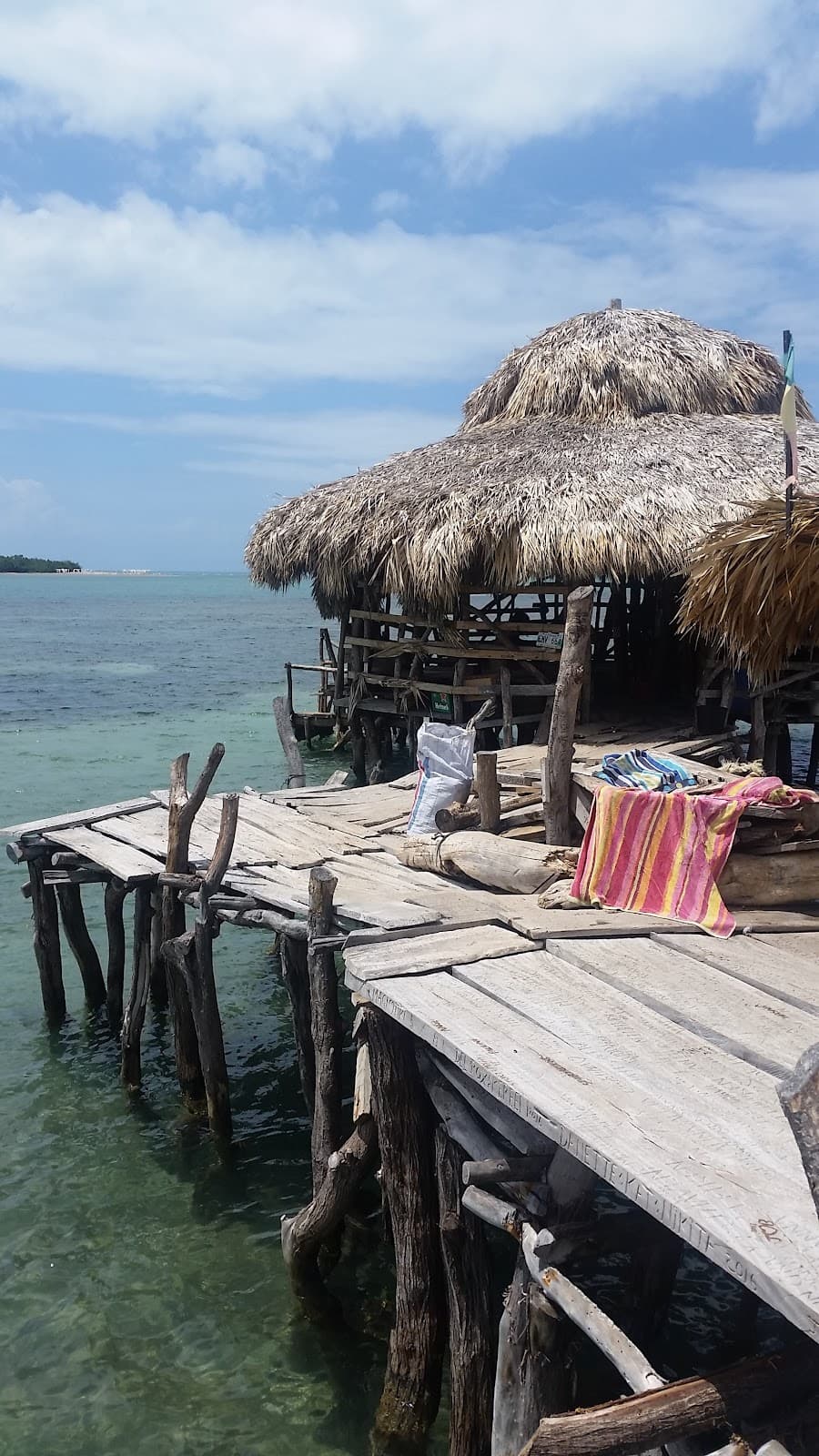 Floyd's Pelican Bar - Image 1
