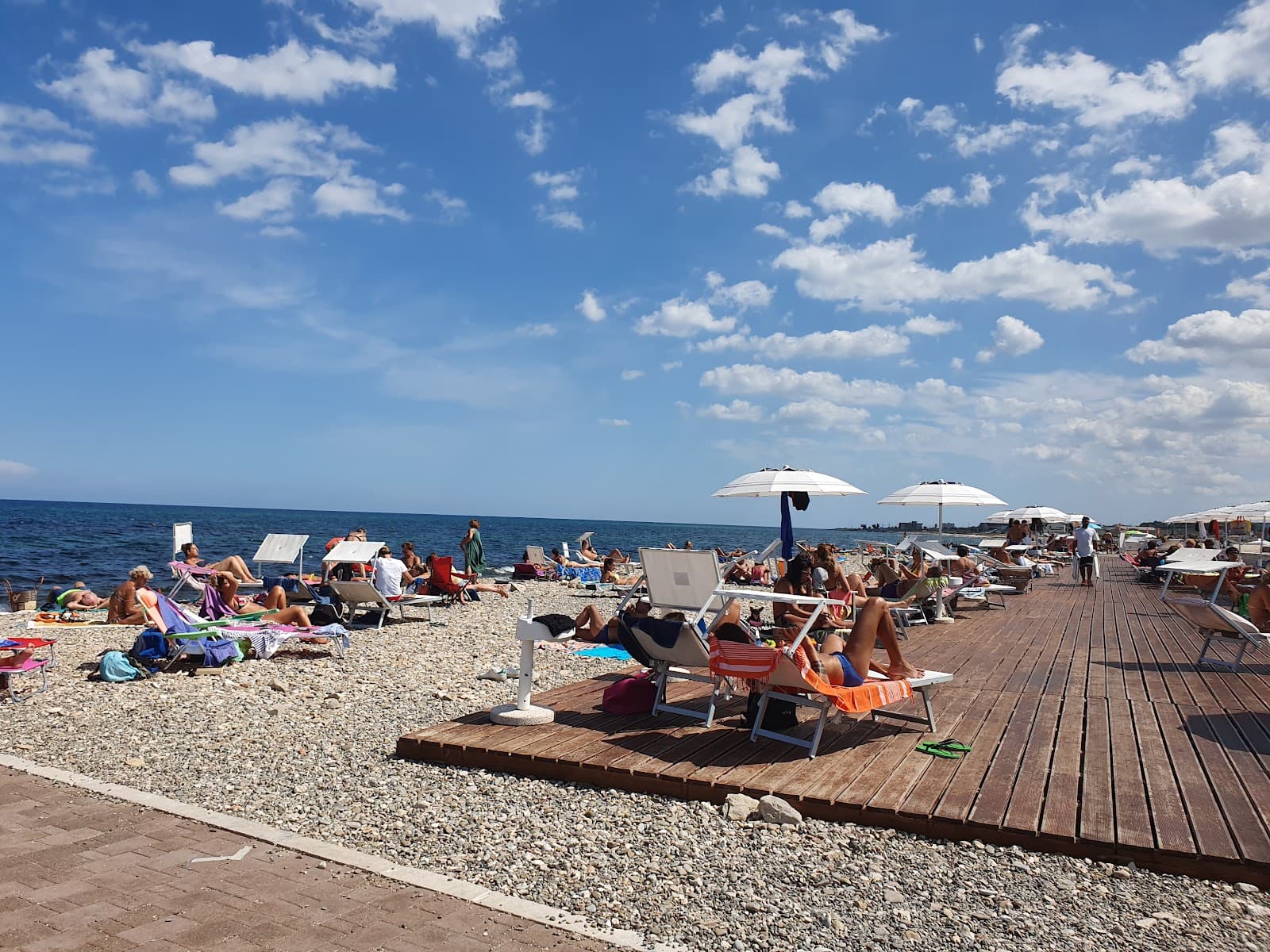 Torre Quetta Beach Bari - Image 1