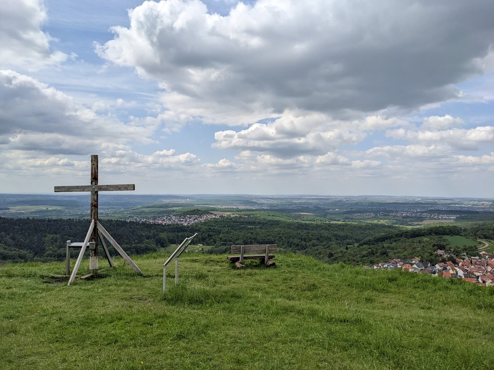 Jusi (Volcanic Hill) - Image 1