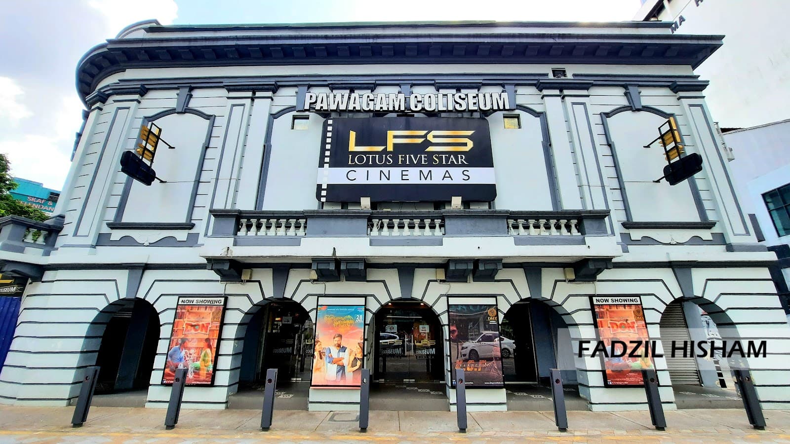 Coliseum Cinema - Image 1