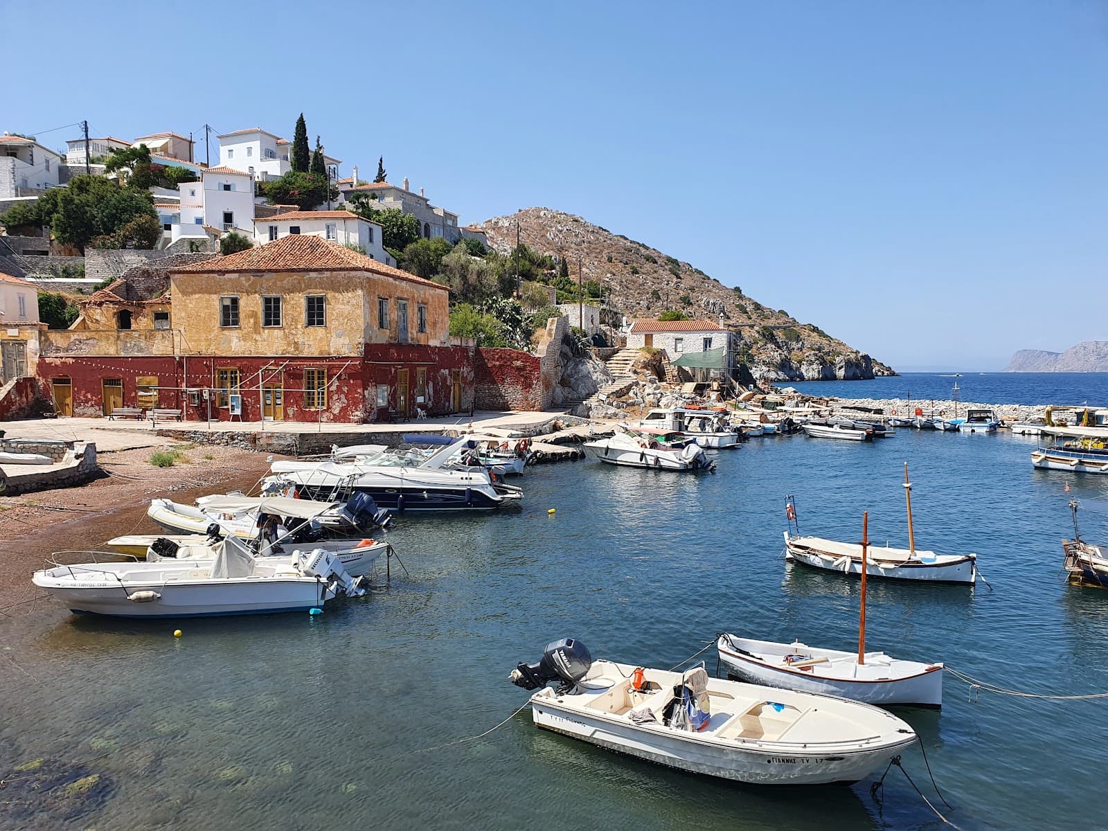 Kamini Beach Hydra - Image 1