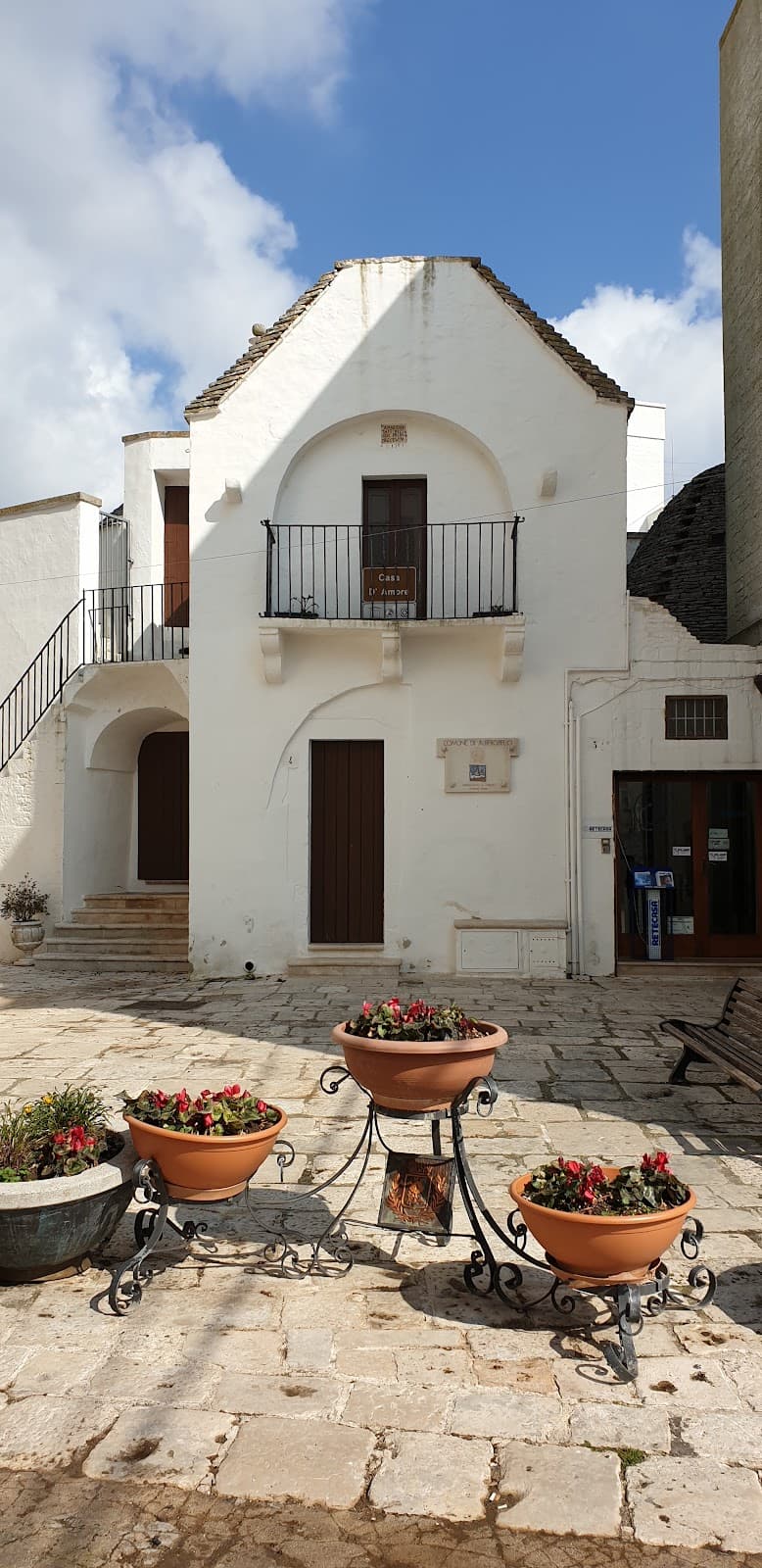 Casa d'Amore - Image 1