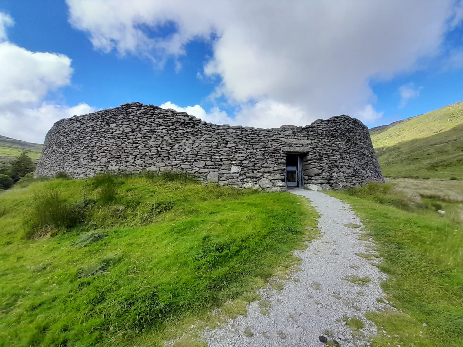 Staigue Stone Fort - Image 1