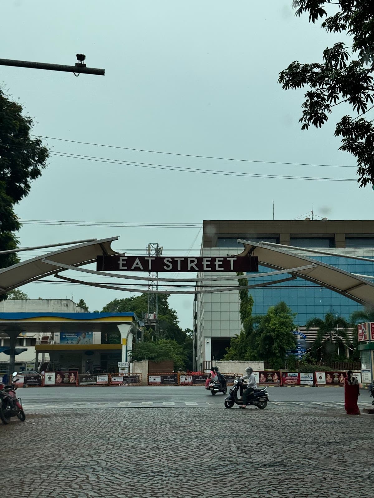 Labbipet - Image 1