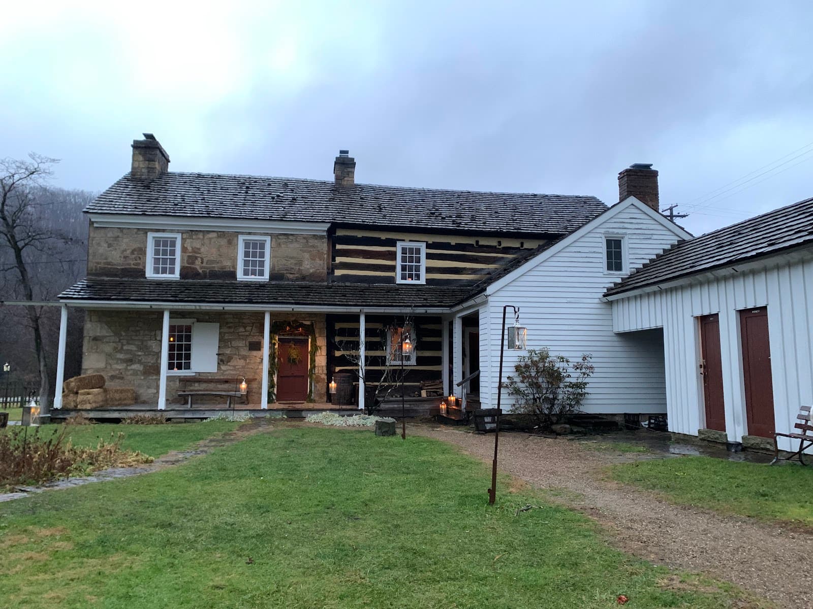 Compass Inn Museum - Image 1