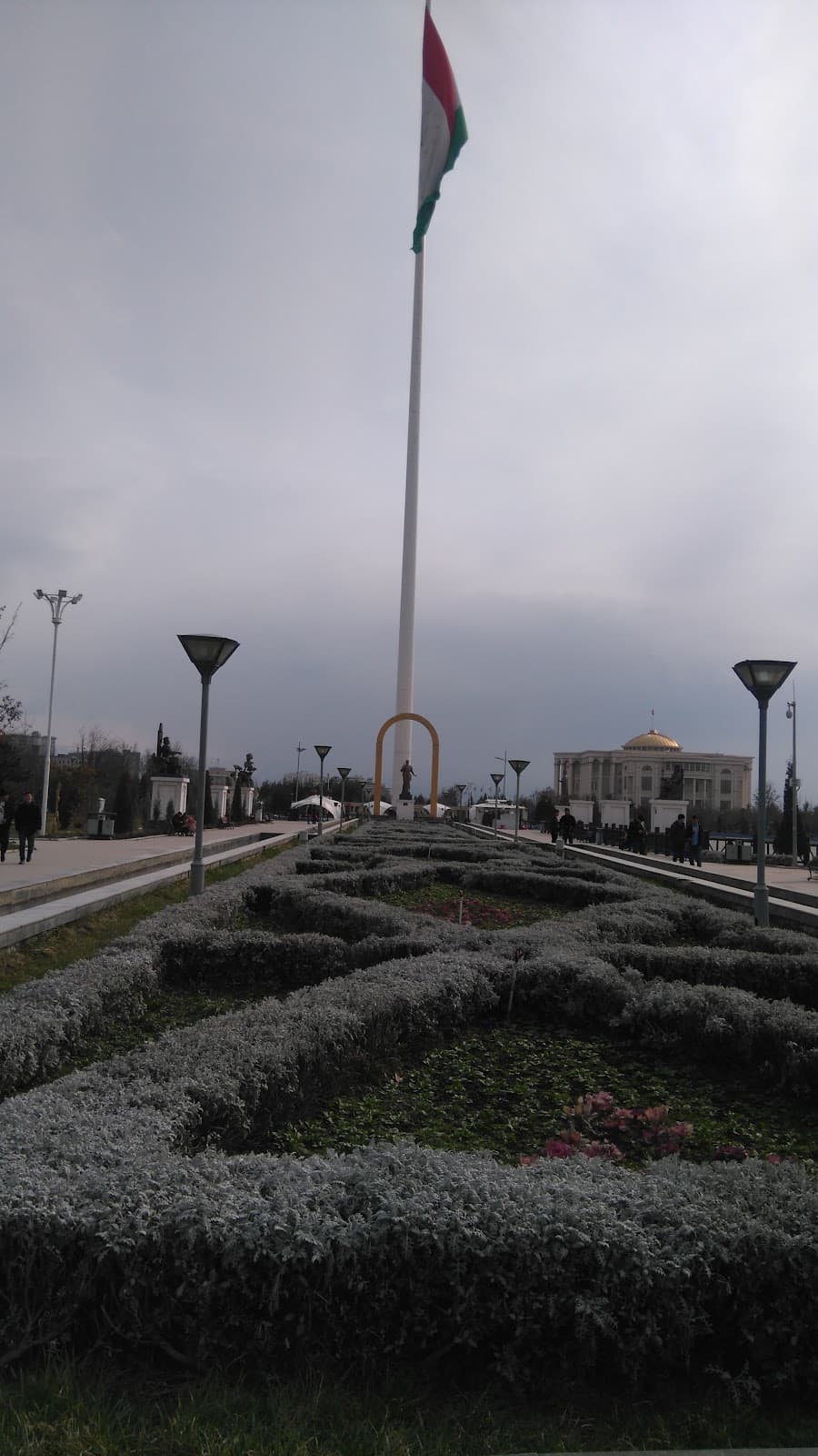 Dushanbe Flagpole & National Flag Park - Image 1