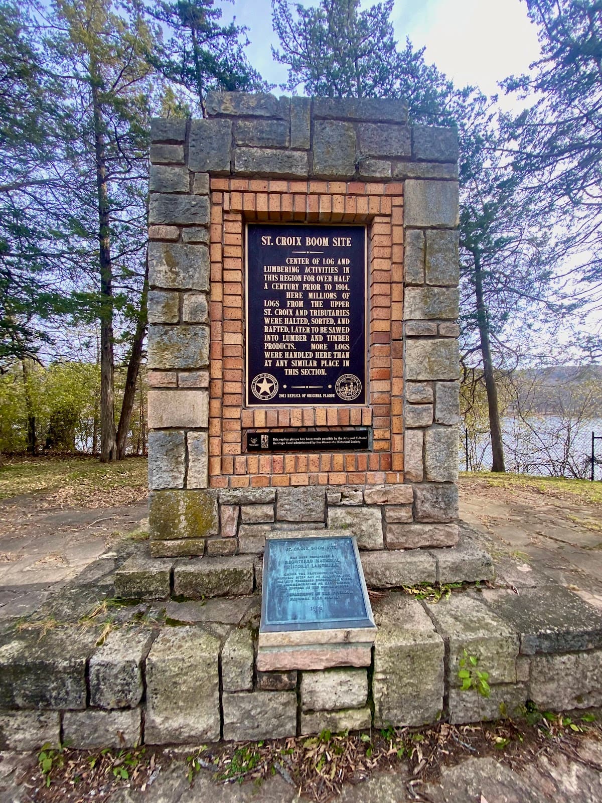 St. Croix Boom Site Overlook & Cave - Image 1