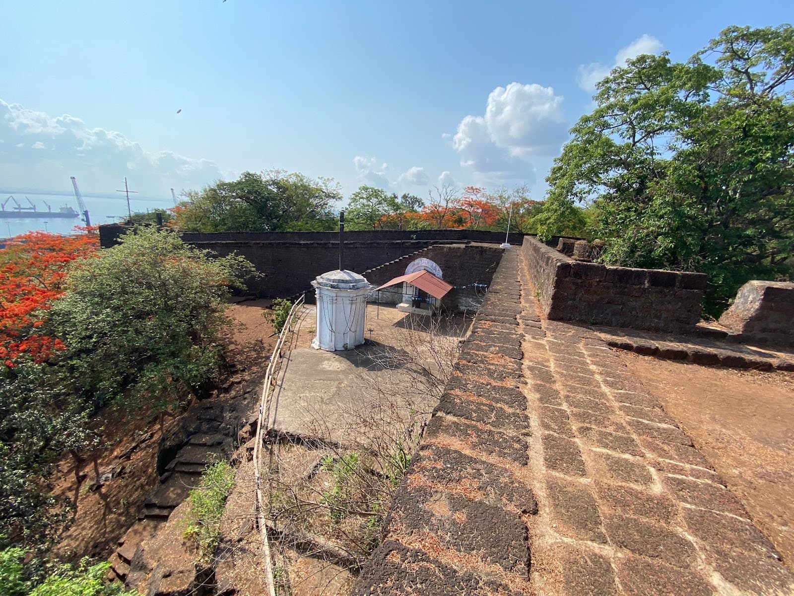 Mormugao Fort - Image 1