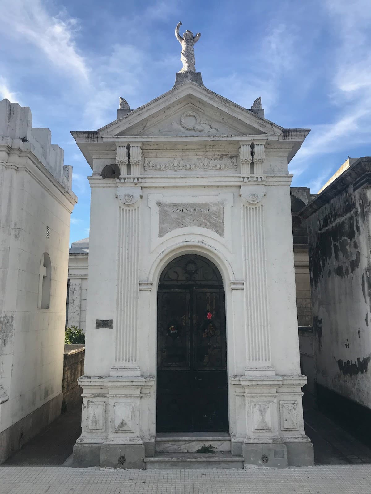 San Nicolás Municipal Cemetery - Image 1