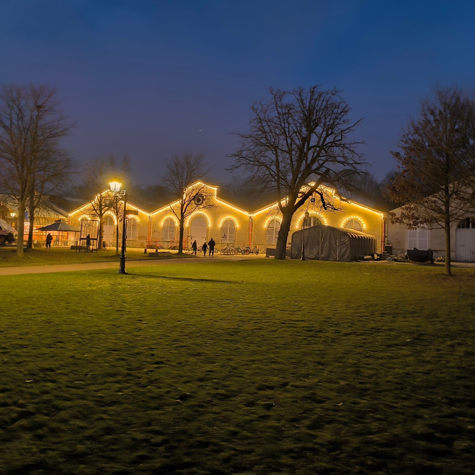 Cartoucherie de Vincennes - Image 1