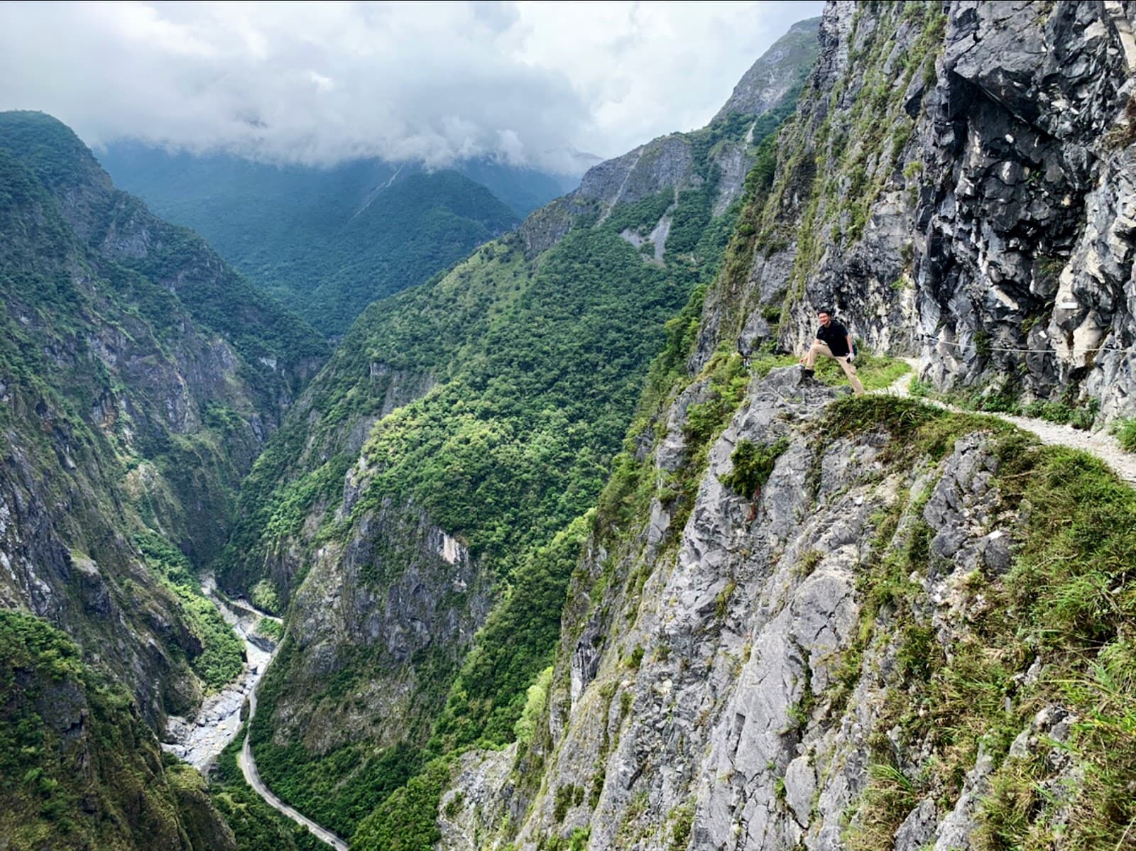 Zhuilu Old Trail - Image 1
