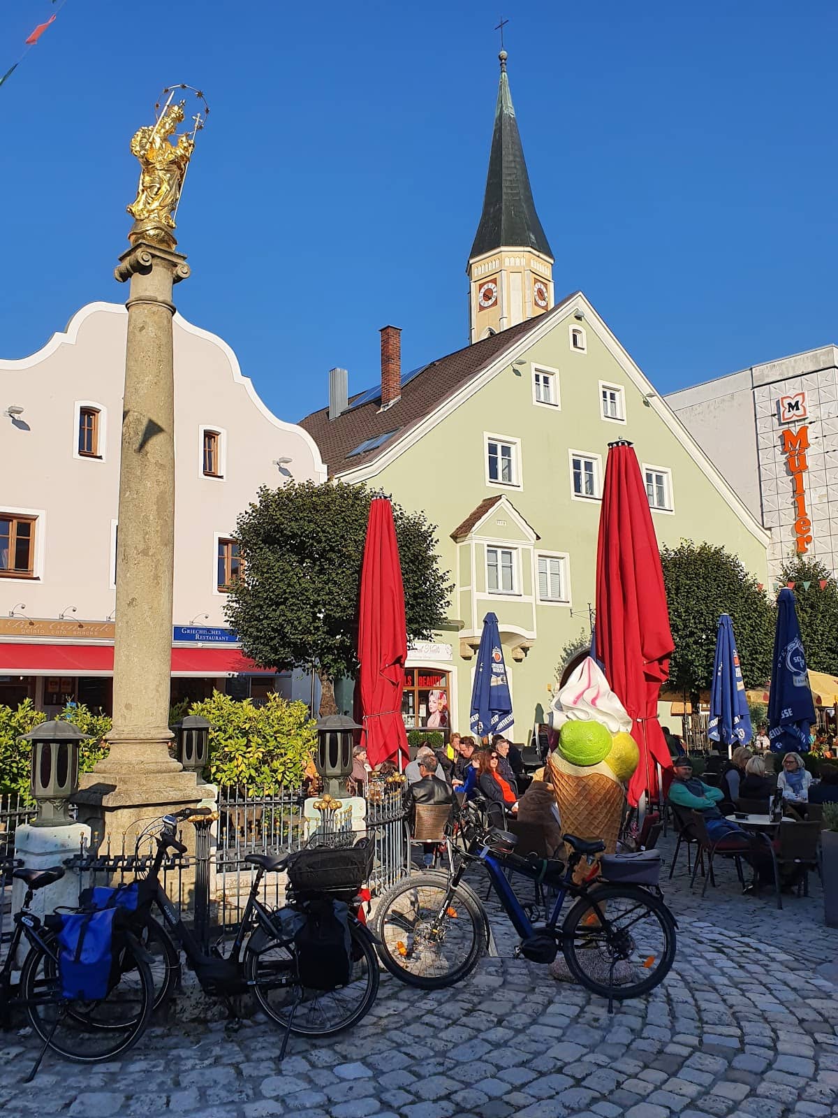 Local Cafes & Shops