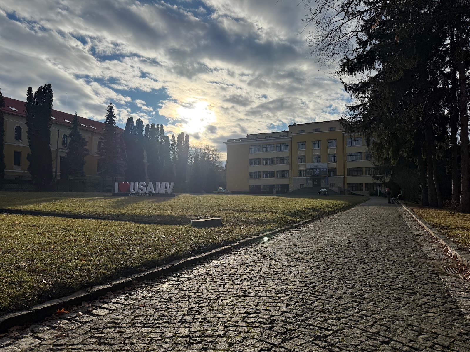 Agrobotanical Garden (USAMV) - Image 1