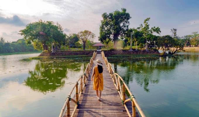 Tinh Tam Lake - Image 1