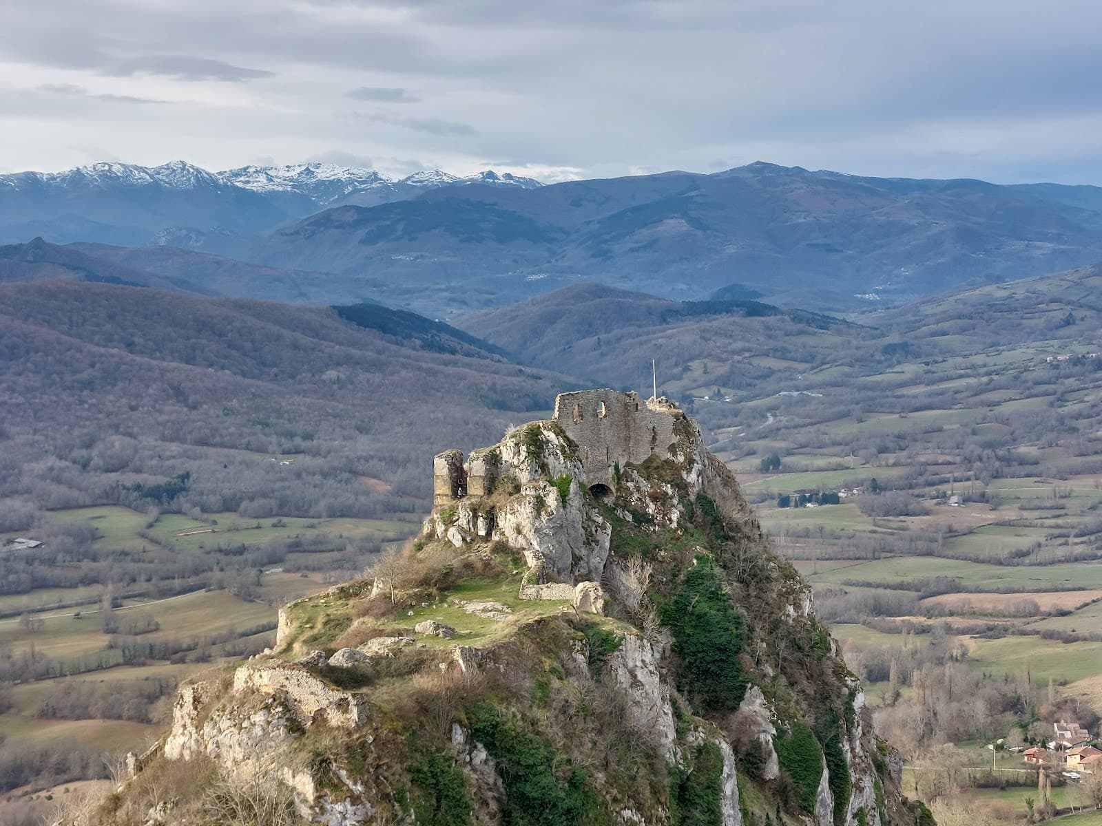 Roquefixade Castle - Image 1