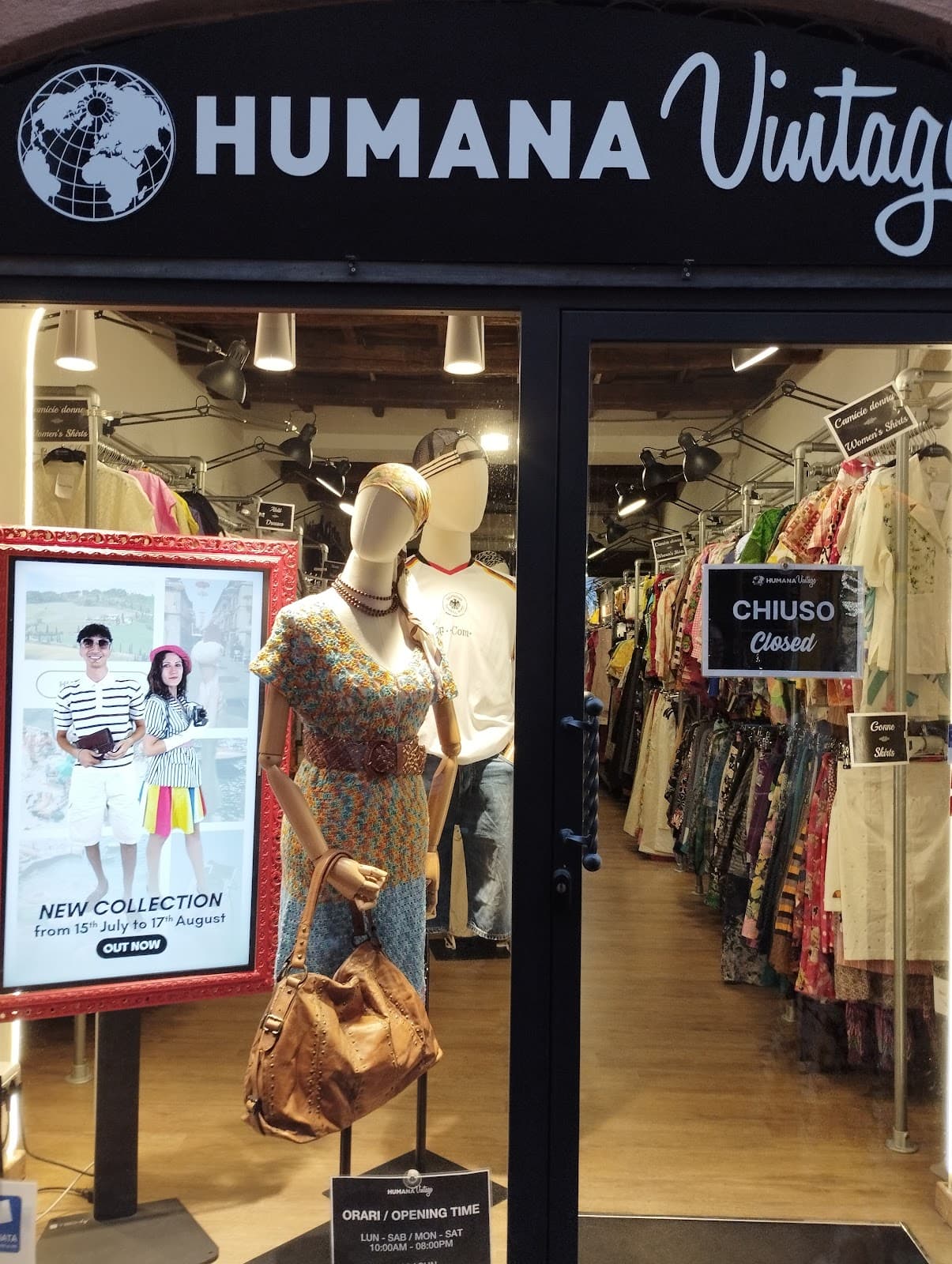 Humana Vintage Trastevere - Image 1