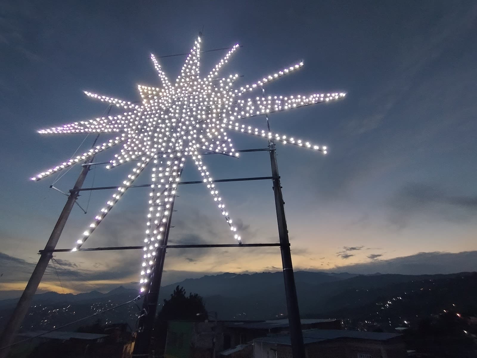 Siloé Graffiti District Cali - Image 1