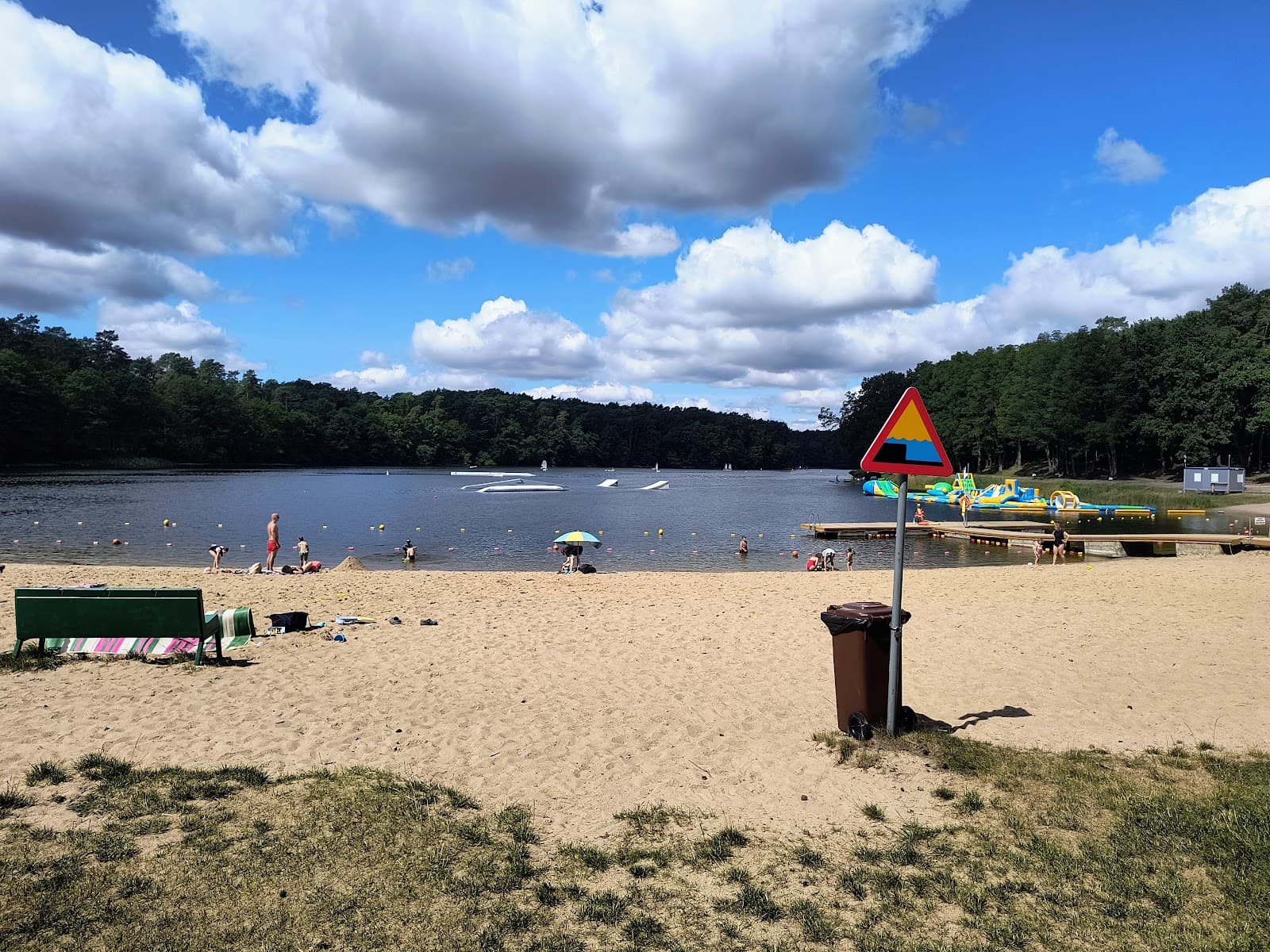 Głębokie Lake and Beach - Image 1