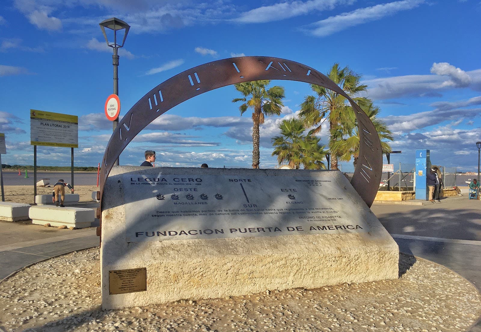 Monument to the First Circumnavigation - Image 1