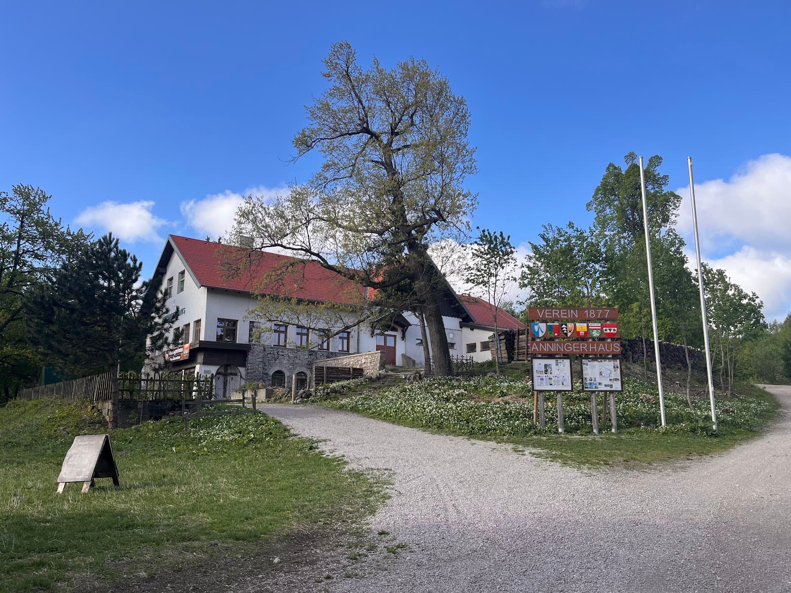 Schutzhaus Anninger - Image 1