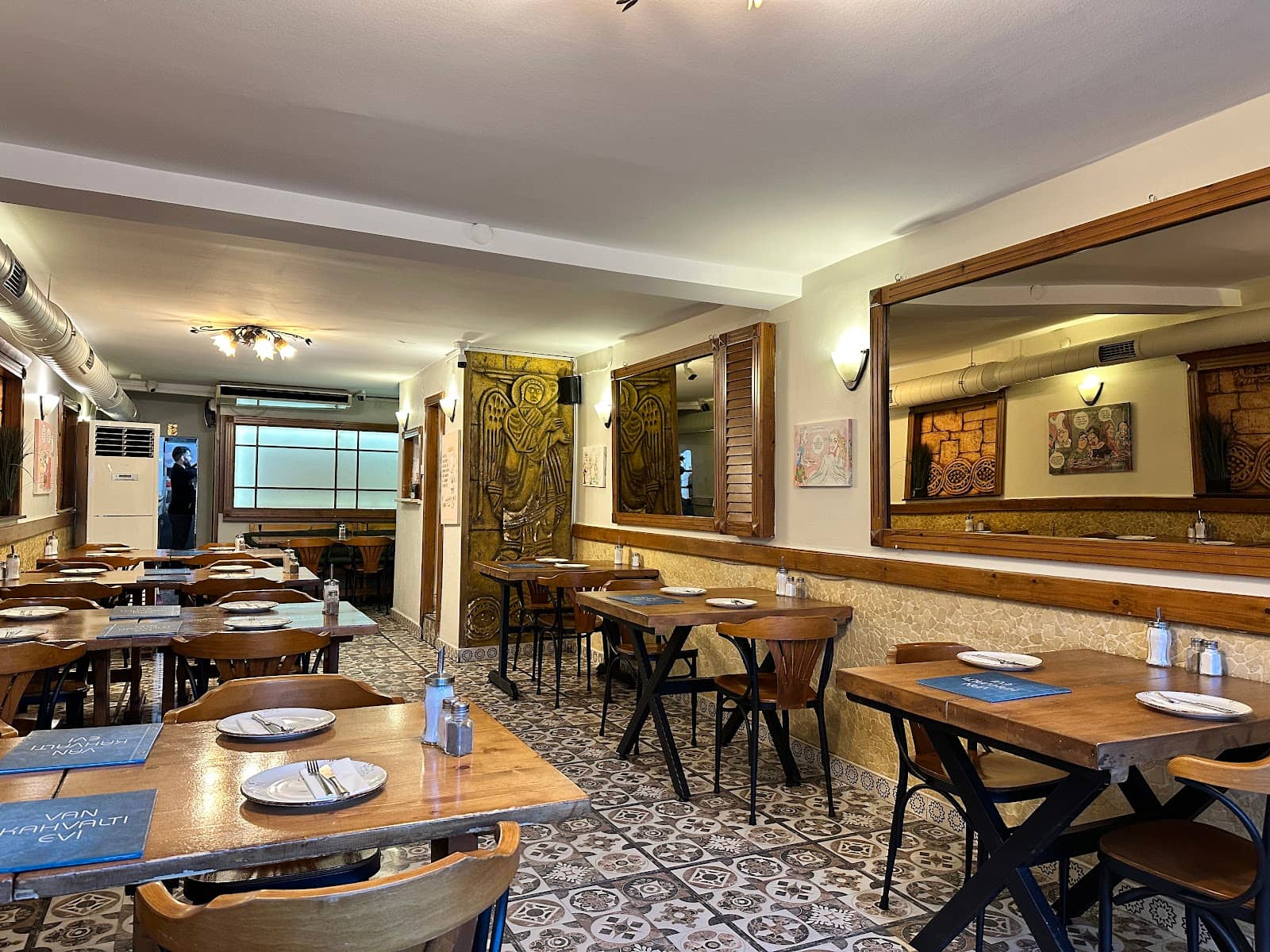 Pita with Cheese and Sucuk