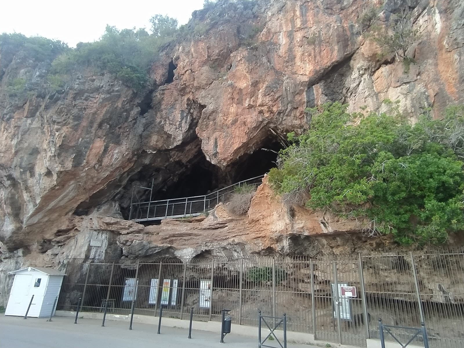Sea Caves Marina di Camerota - Image 1