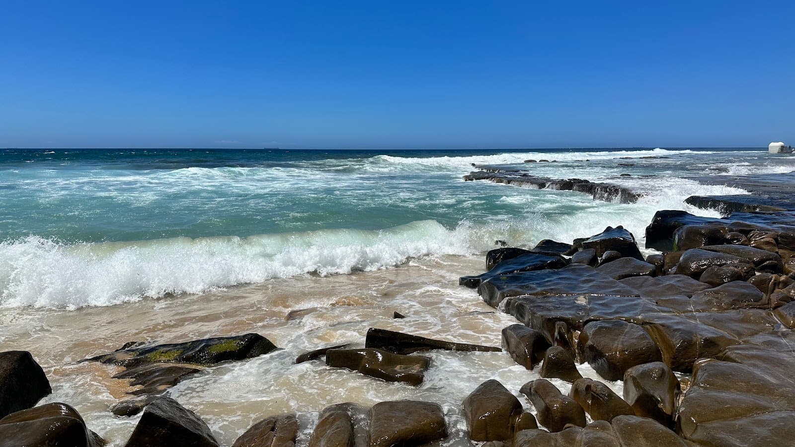 Merewether Newcastle - Image 1