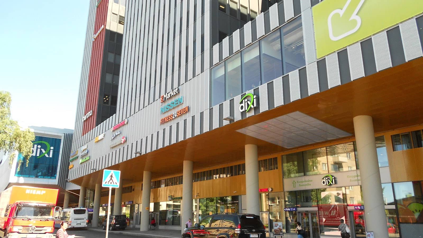 Shopping & Services