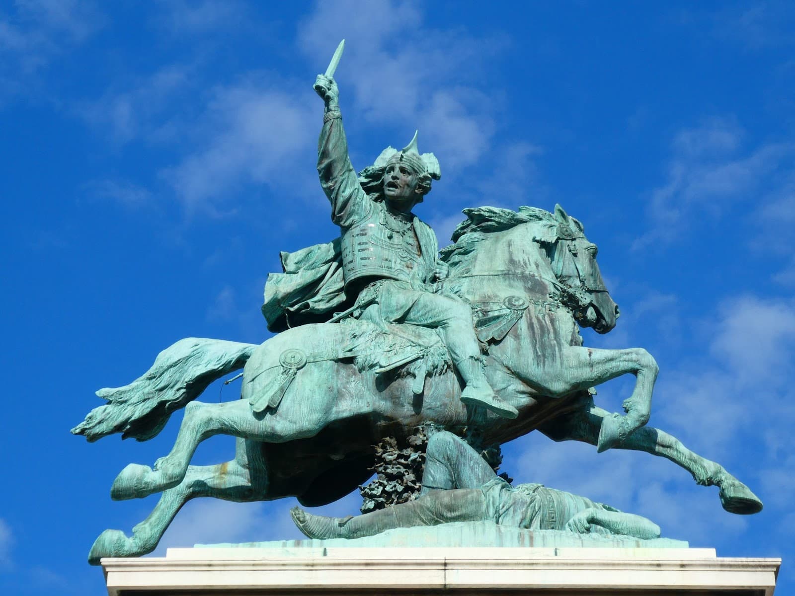 Statue of Vercingetorix - Image 1