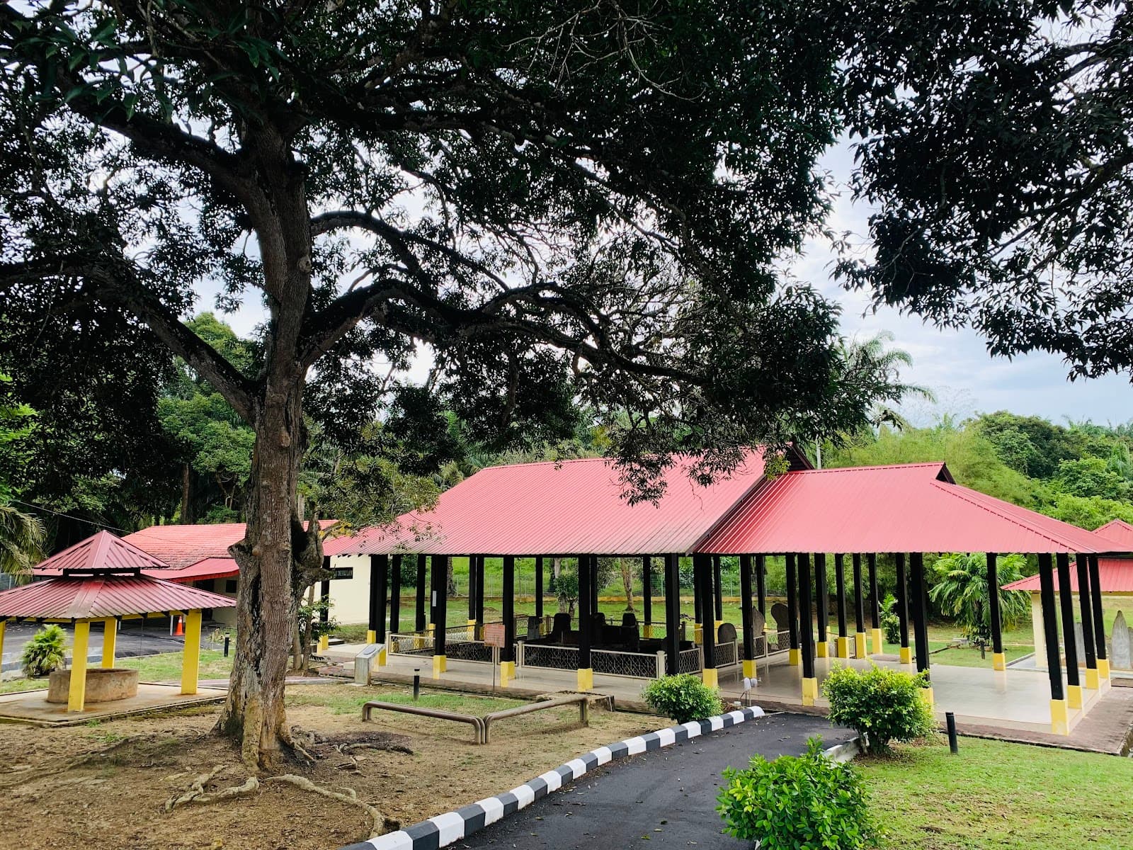 Pengkalan Kempas Historical Complex - Image 1