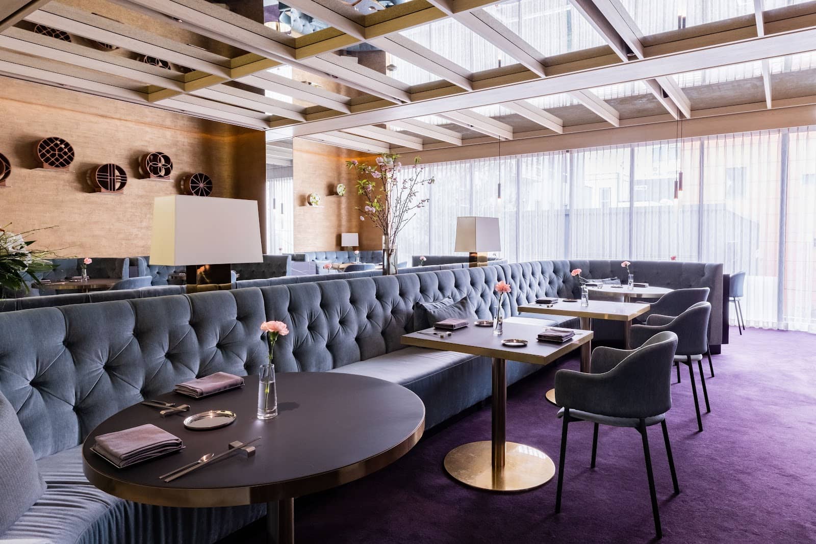 Unique Hanok Restaurant Ambiance