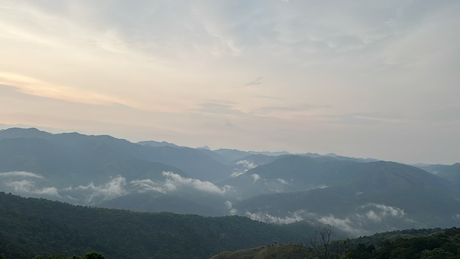 Kaginahare Viewpoint - Image 1