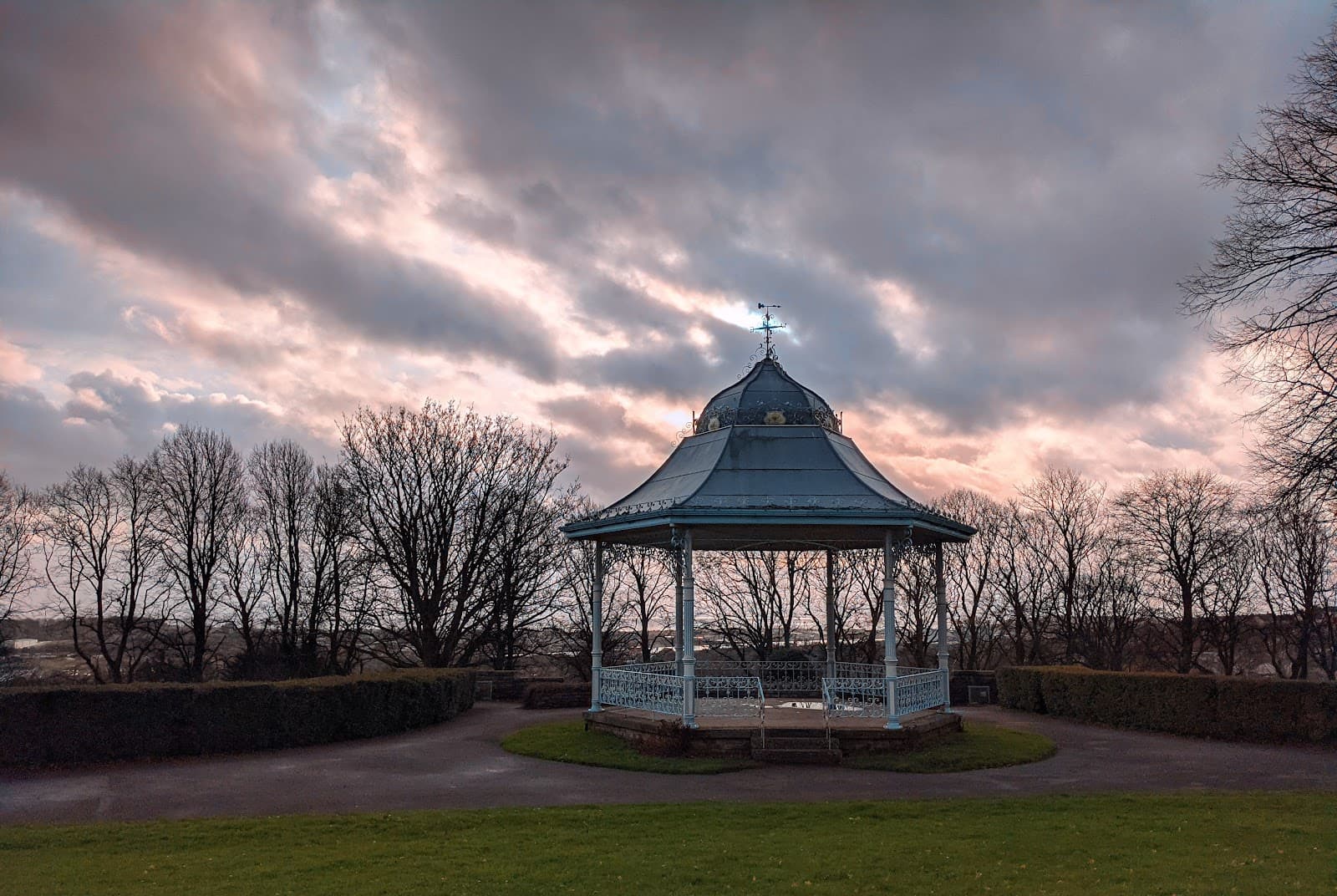 Victoria Park, Barry - Image 1