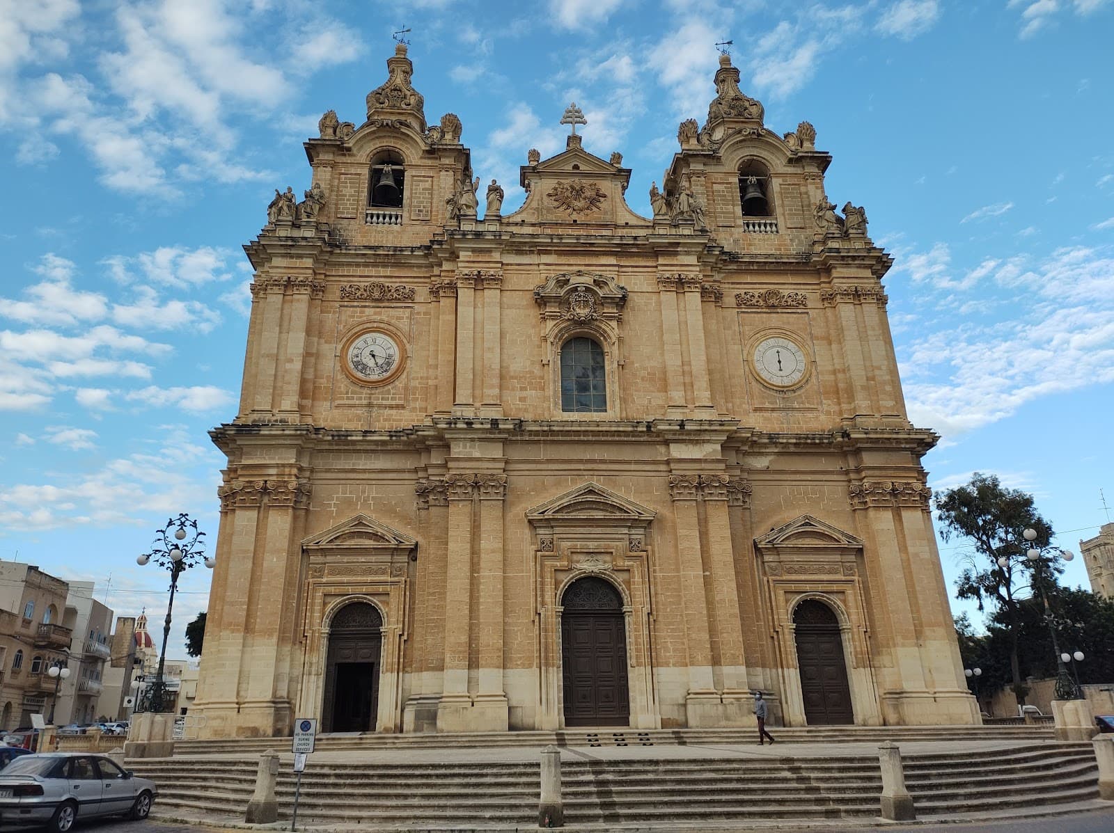 St Helen's Square - Image 1