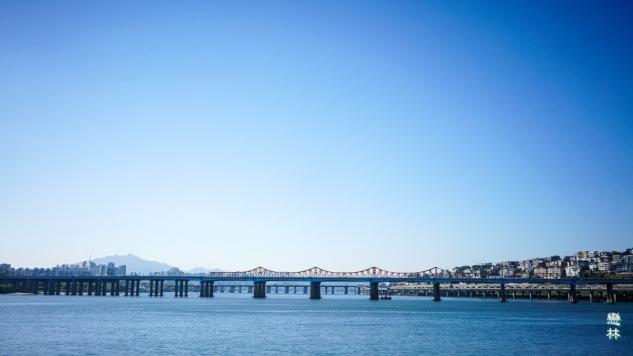 Hangang Park Bicycle Paths - Image 1