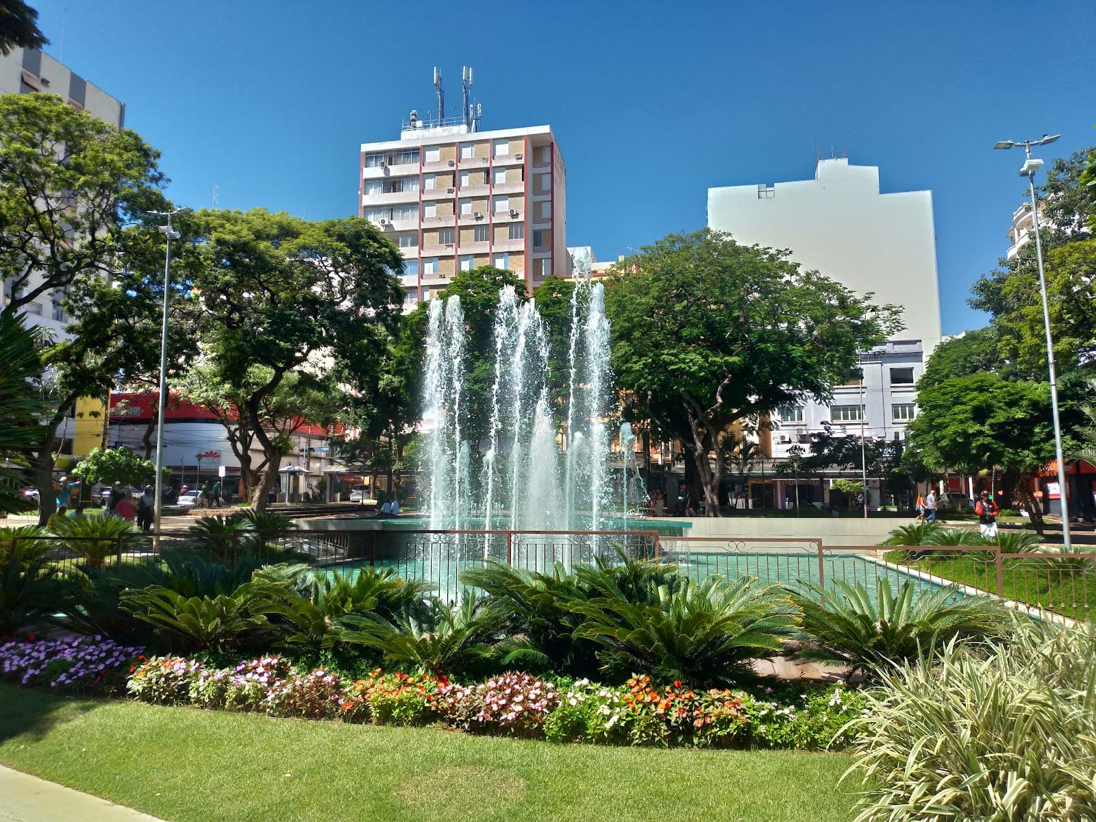 Calçadão da Rua Bernardino de Campos - Image 1